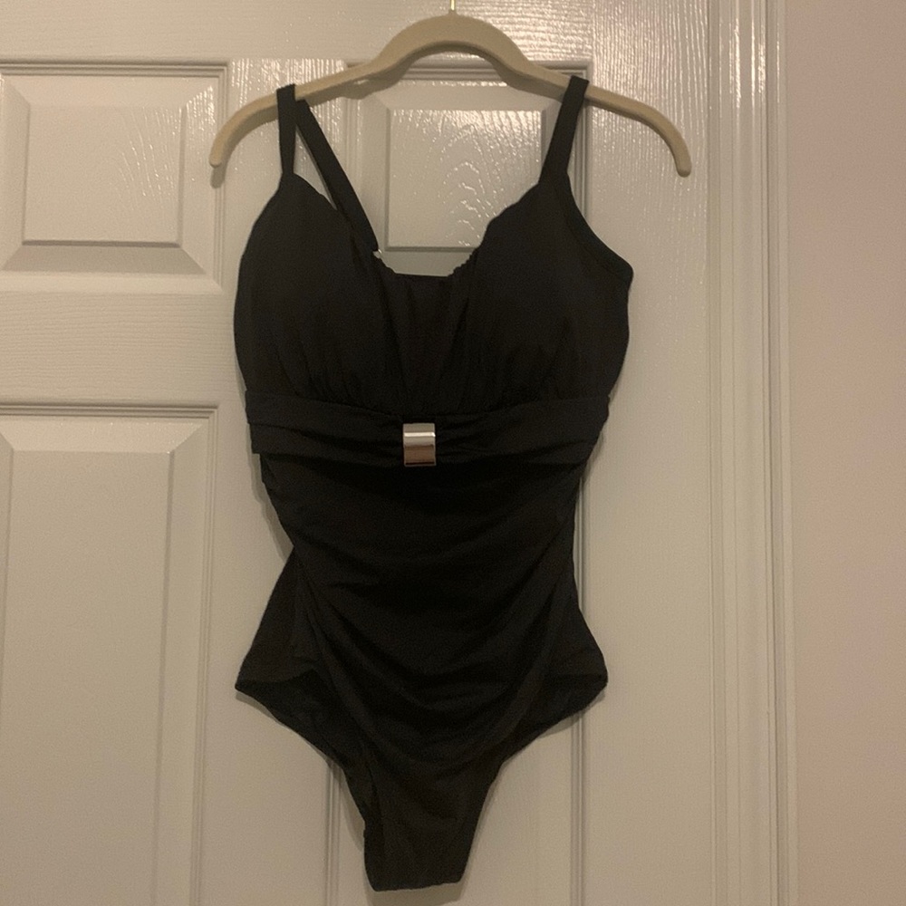 NWT Coco reef swimsuit